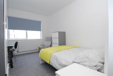 3 bed flat, 2A Old Town Street, City Centre, Plymouth, PL11AE - Image 5